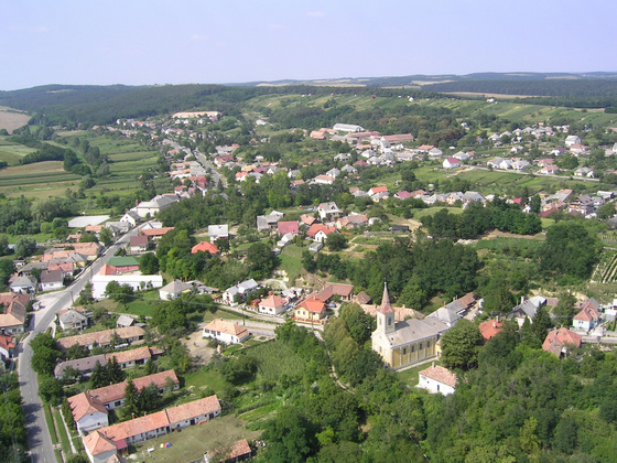 Bakonyalja und Bársonyos