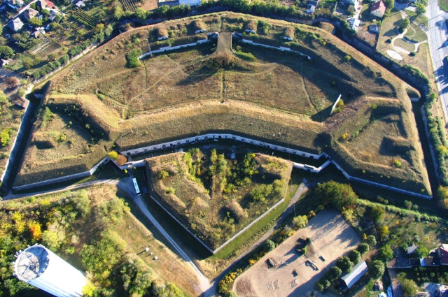 Burgen, Festungen