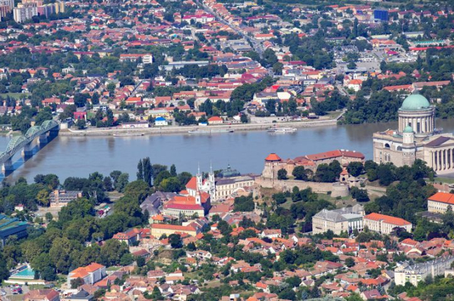 Esztergom / Štúrovo und ihre Umgebung